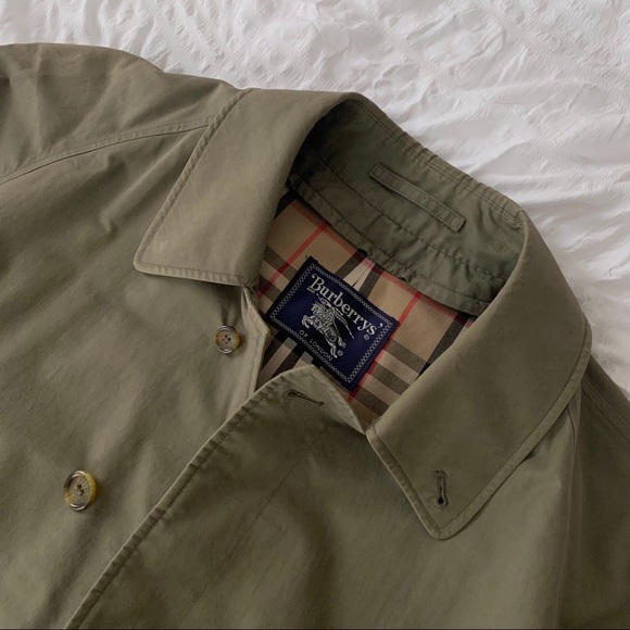 Vintage Burberry Trench Coat - Picture 3 of 17